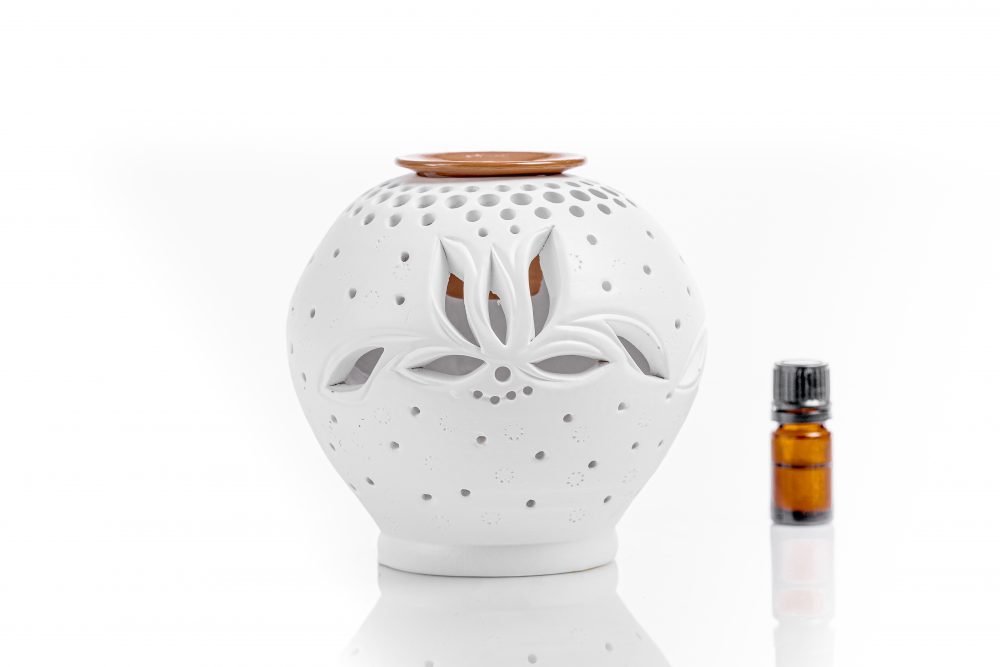 Lalele - aromatizor ceramic artizanal cu iluminare pe bază